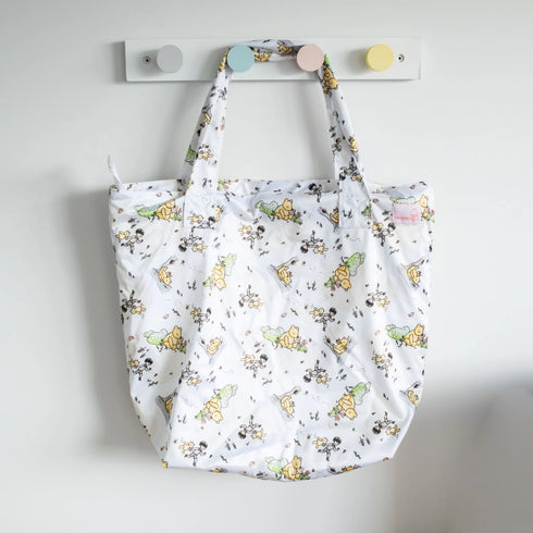 Monarch Store Waterproof Zippered Tote : Classic Pooh